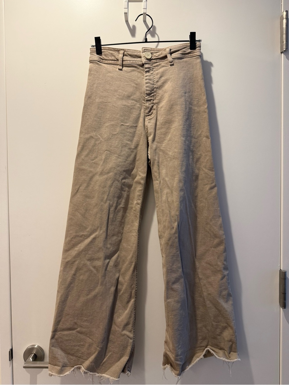 Zara Wide-Leg Flare Jeans in Beige